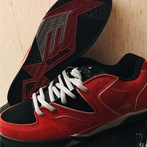 Vintage Emerica Braydon Szafranski Sza LV Skate Shoes Red/Black/Silver US 10